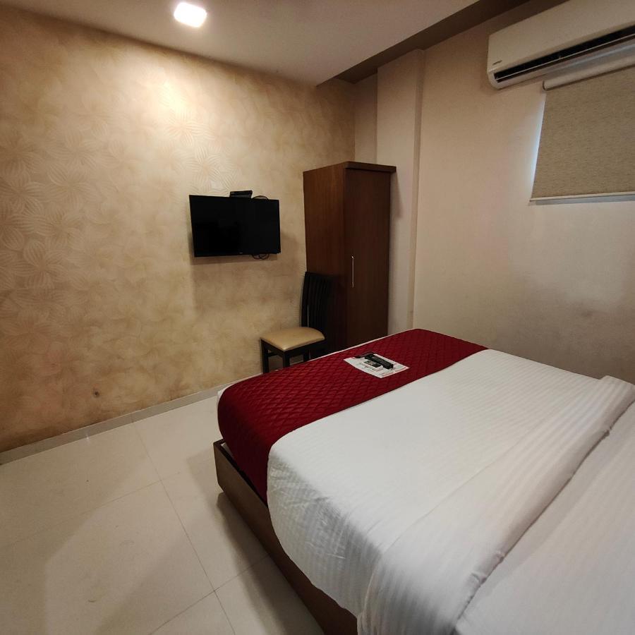 Oxford Hotel Powai Mumbai Ngoại thất bức ảnh